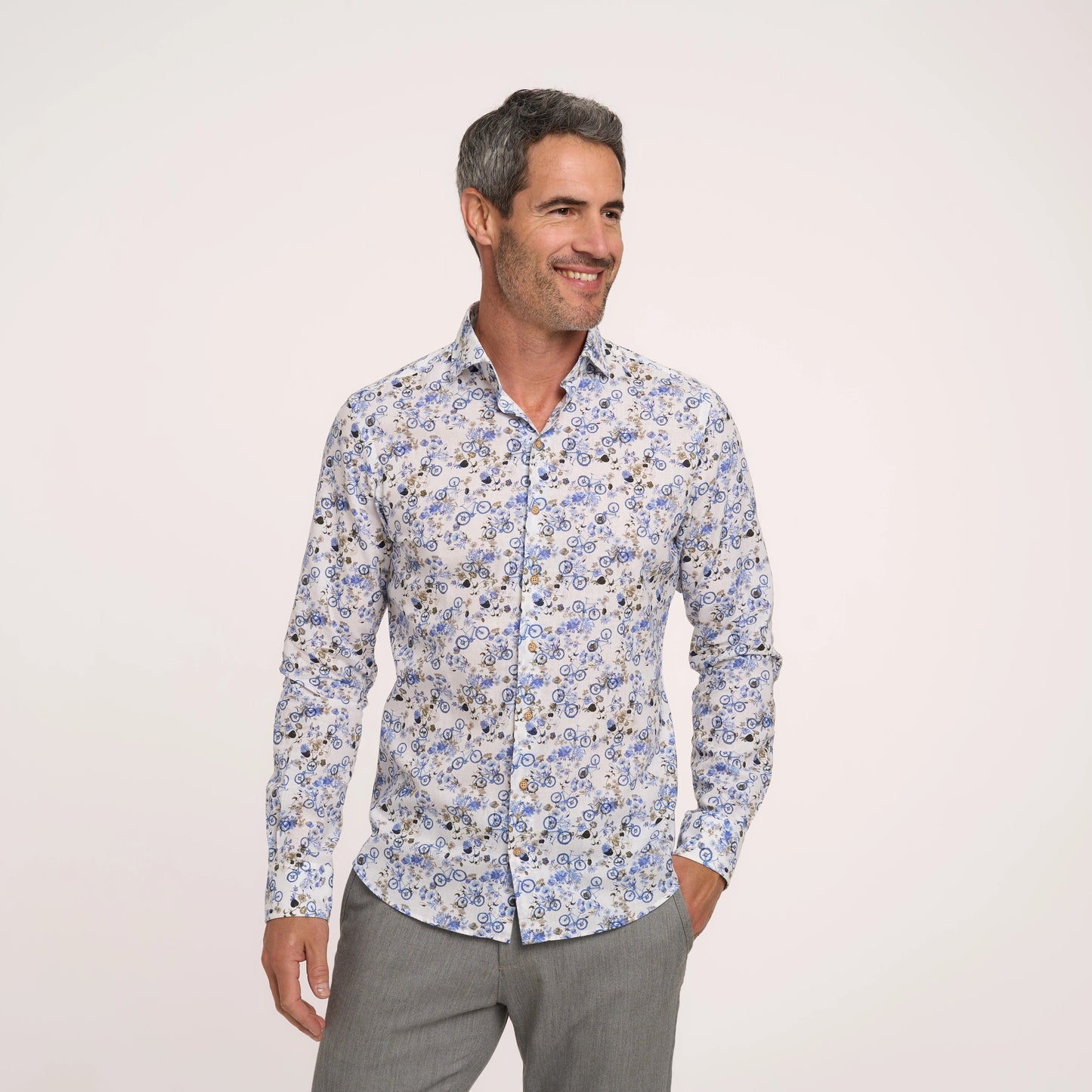 Fresh floral in white by Giordano
