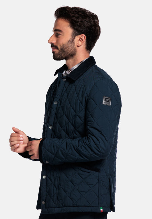 Quilted jacket in navy by Giordano