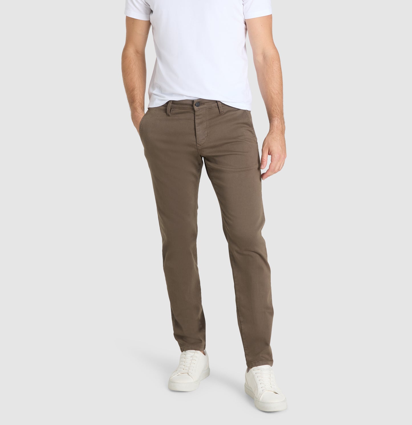Driver Pants in Chocolate Brown by MAC