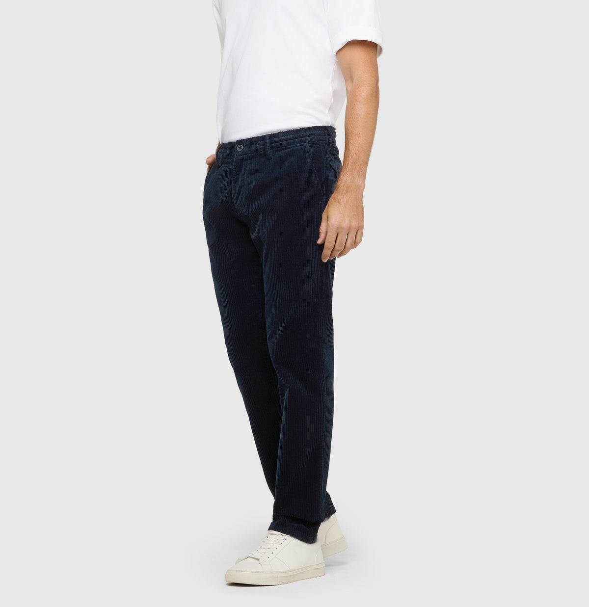 Pedro Corduroy in Navy Blue by Mac Jeans