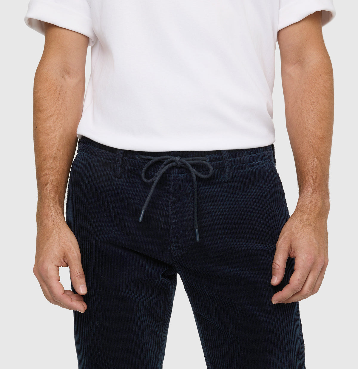 Pedro Corduroy in Navy Blue by Mac Jeans
