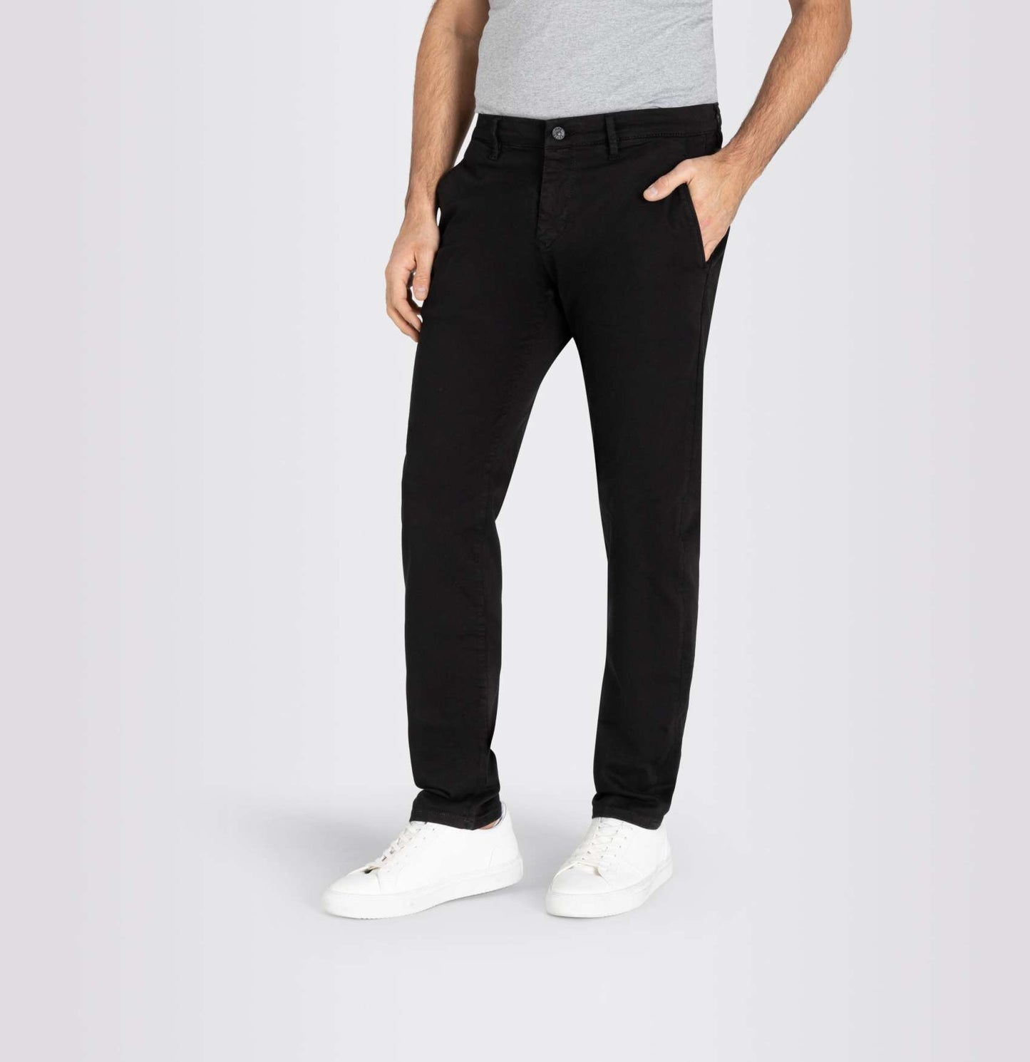 Driver Pants in Black by MAC