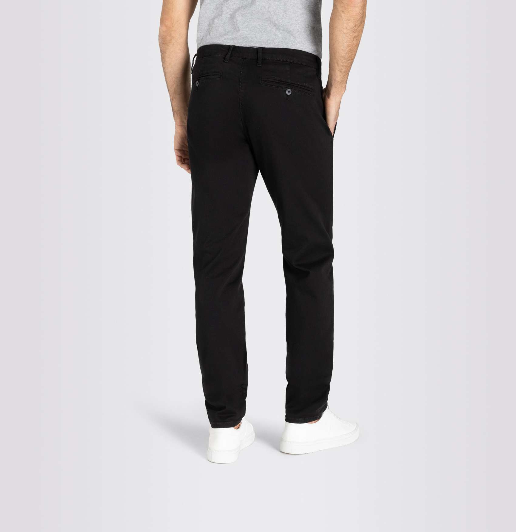 Driver Pants in Black by MAC