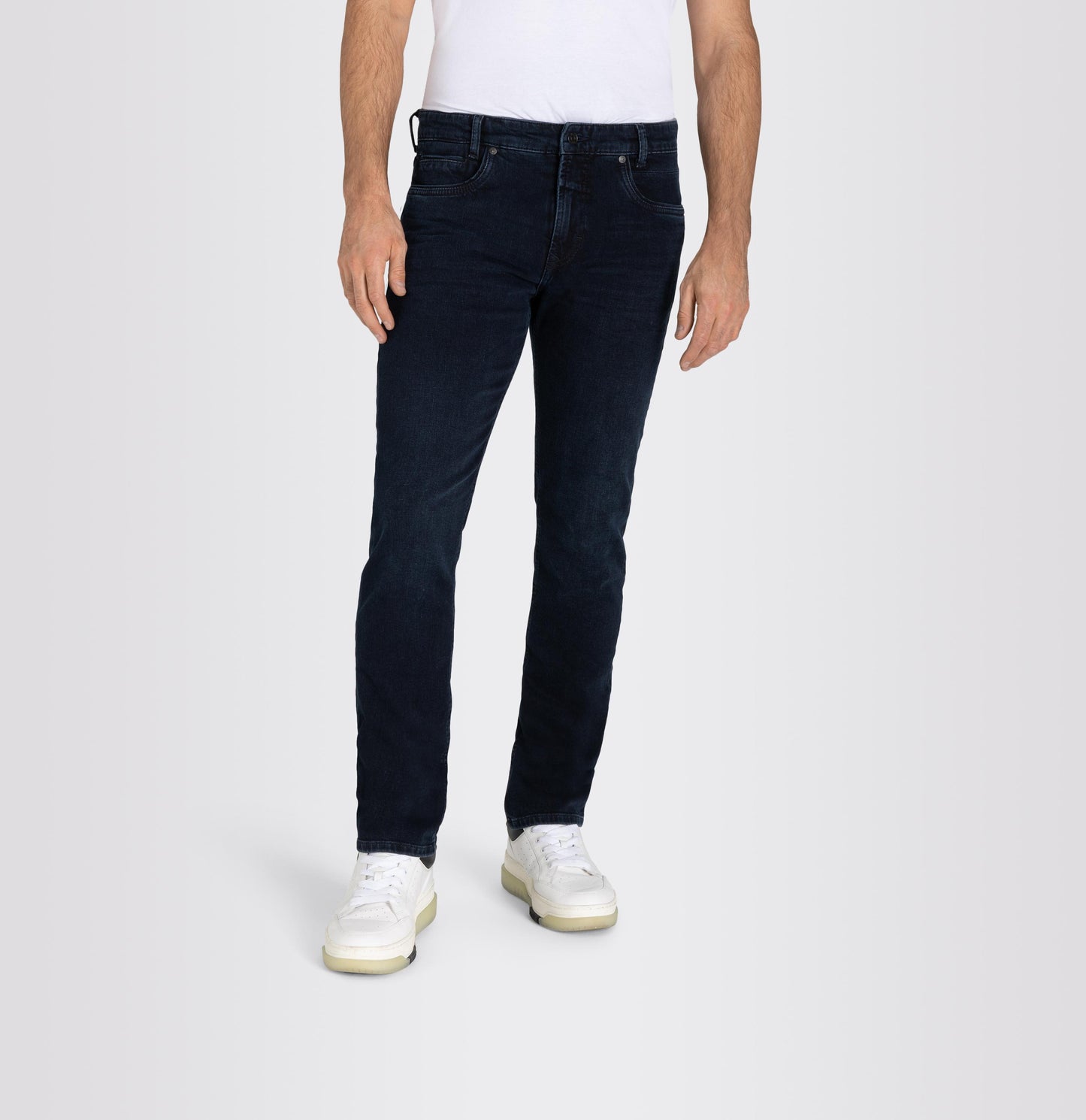 Cashmere blend jeans in dark blue by MAC