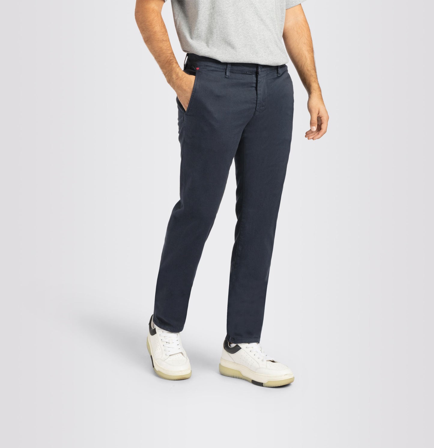 Driver Pants in navy by MAC