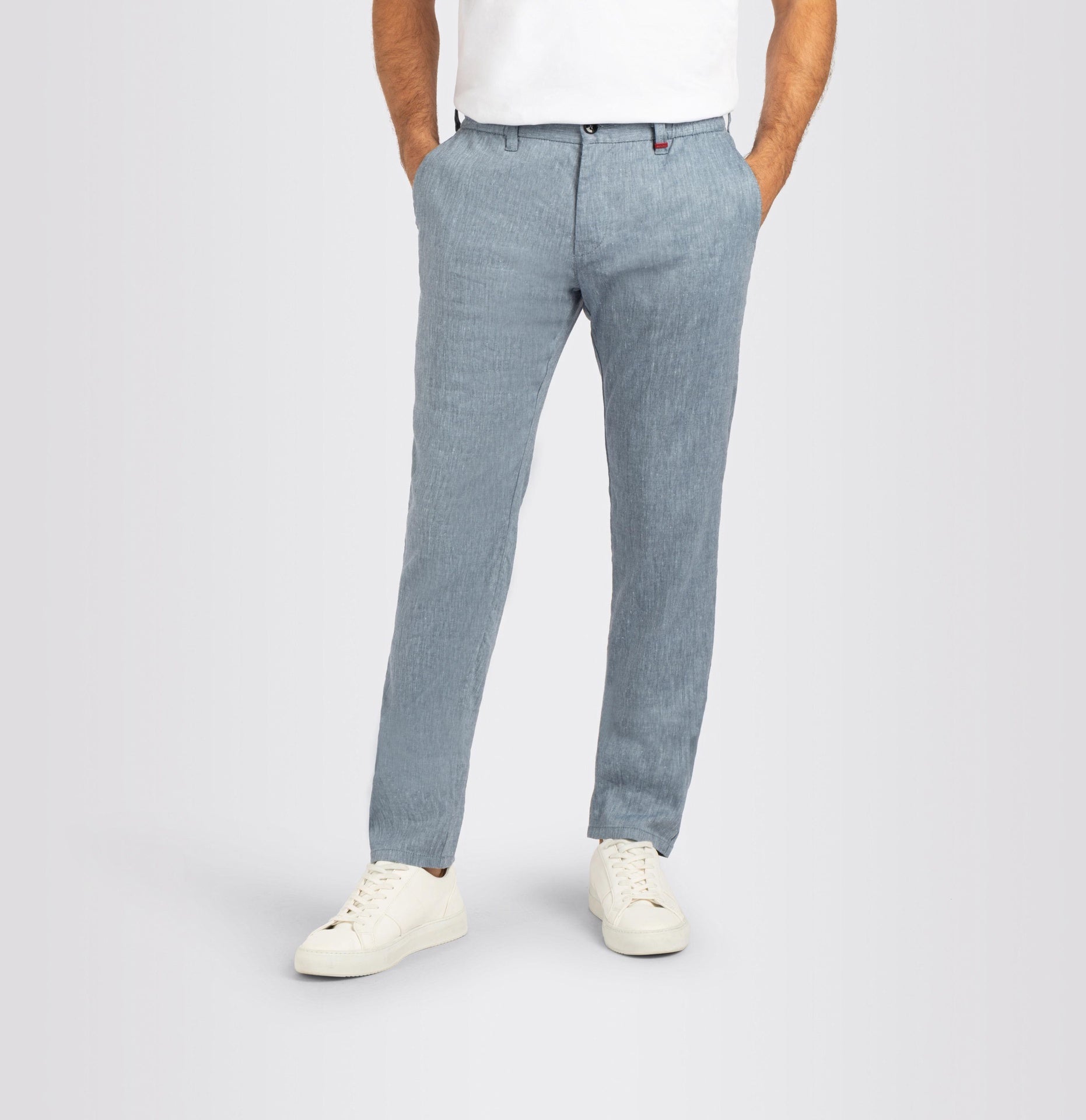 Lennox Linen Blend in Blue by MAC