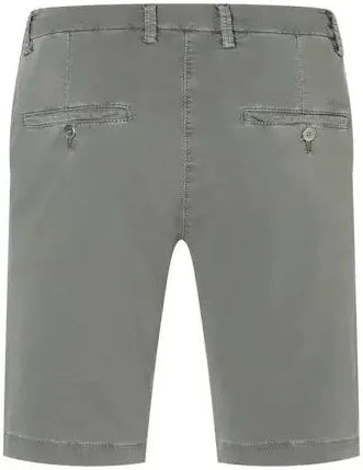 Jog'n short in Khaki by MAC Jeans