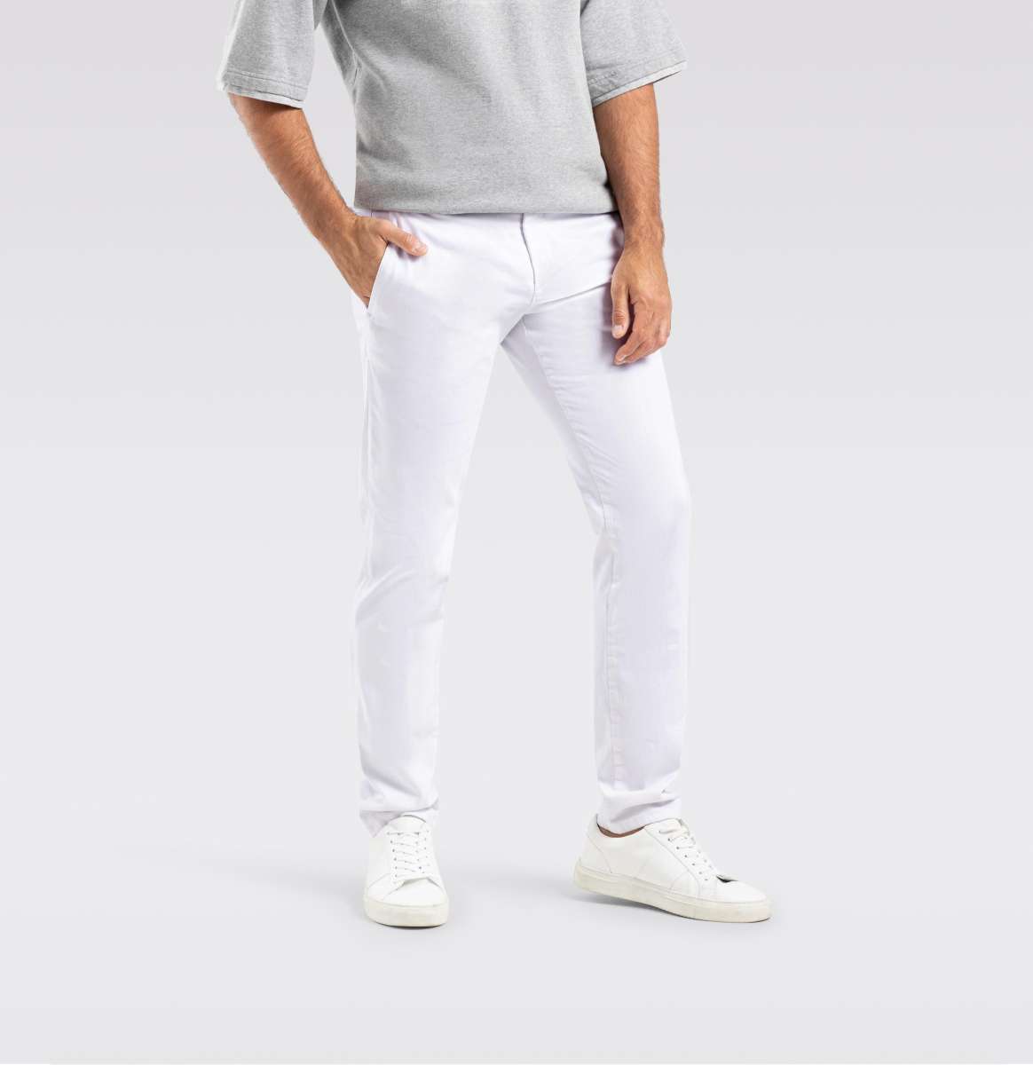 Driver Pants in White by MAC