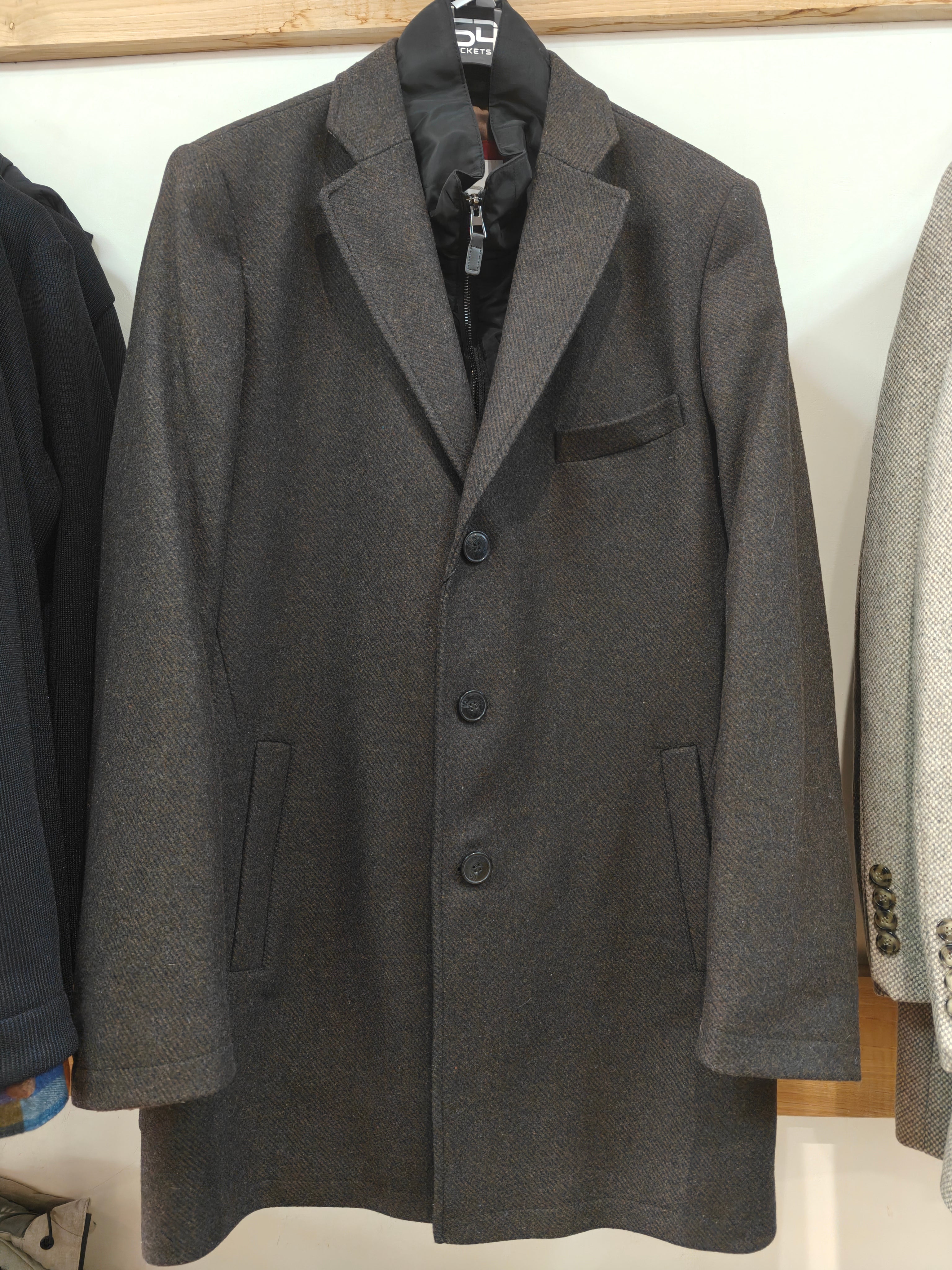 Edison in dark brown by S4