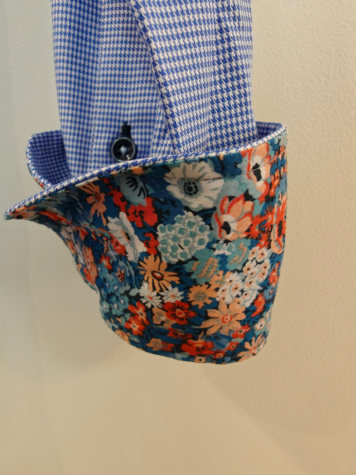 Puppytooth with Liberty fabric trimmings by R2
