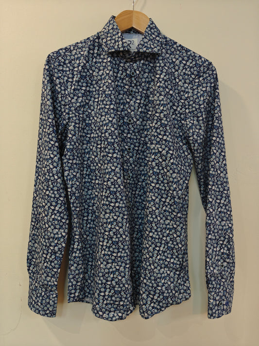 Empress Vine Liberty fabric by R2