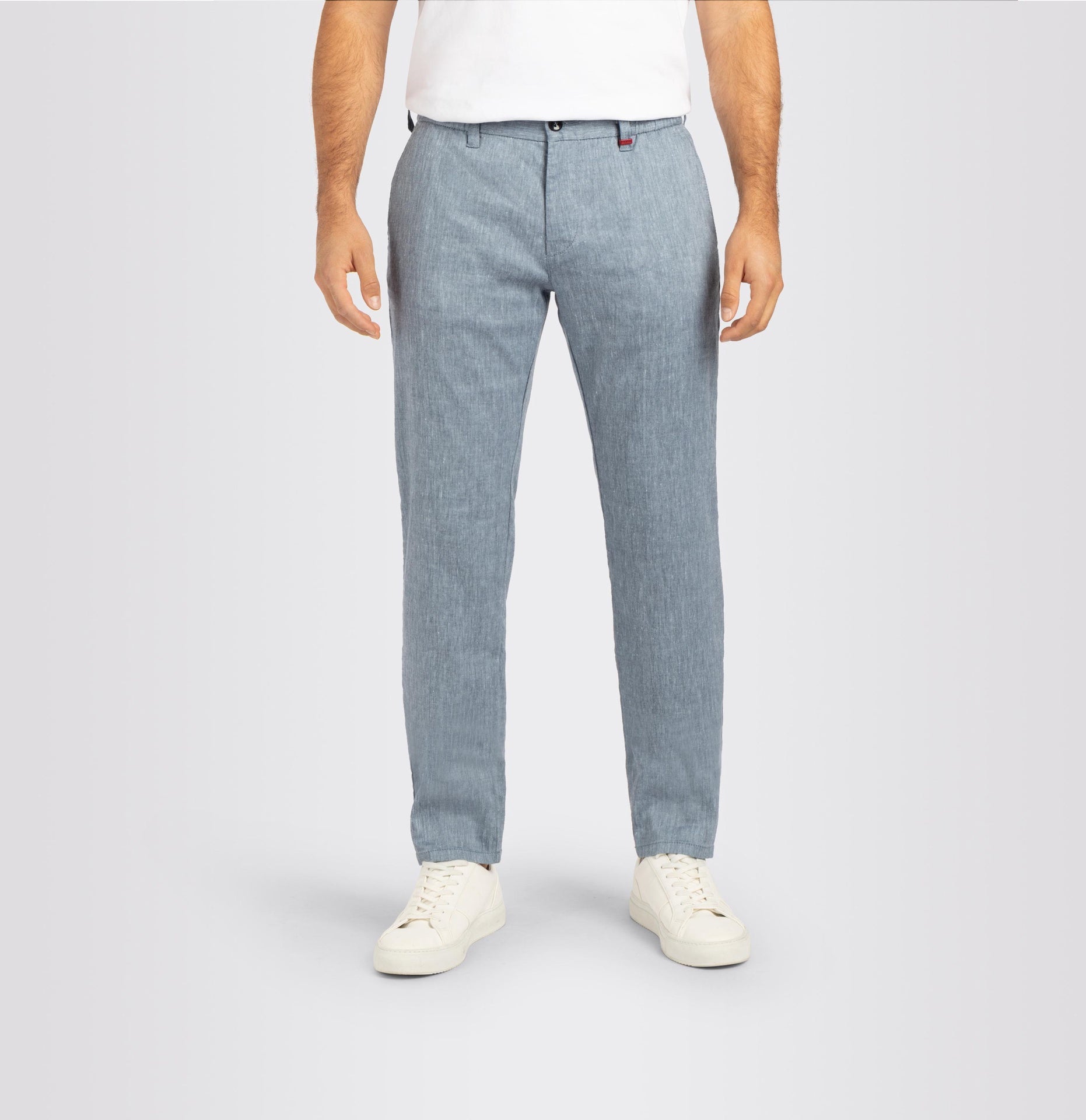 Lennox Linen Blend in Blue by MAC