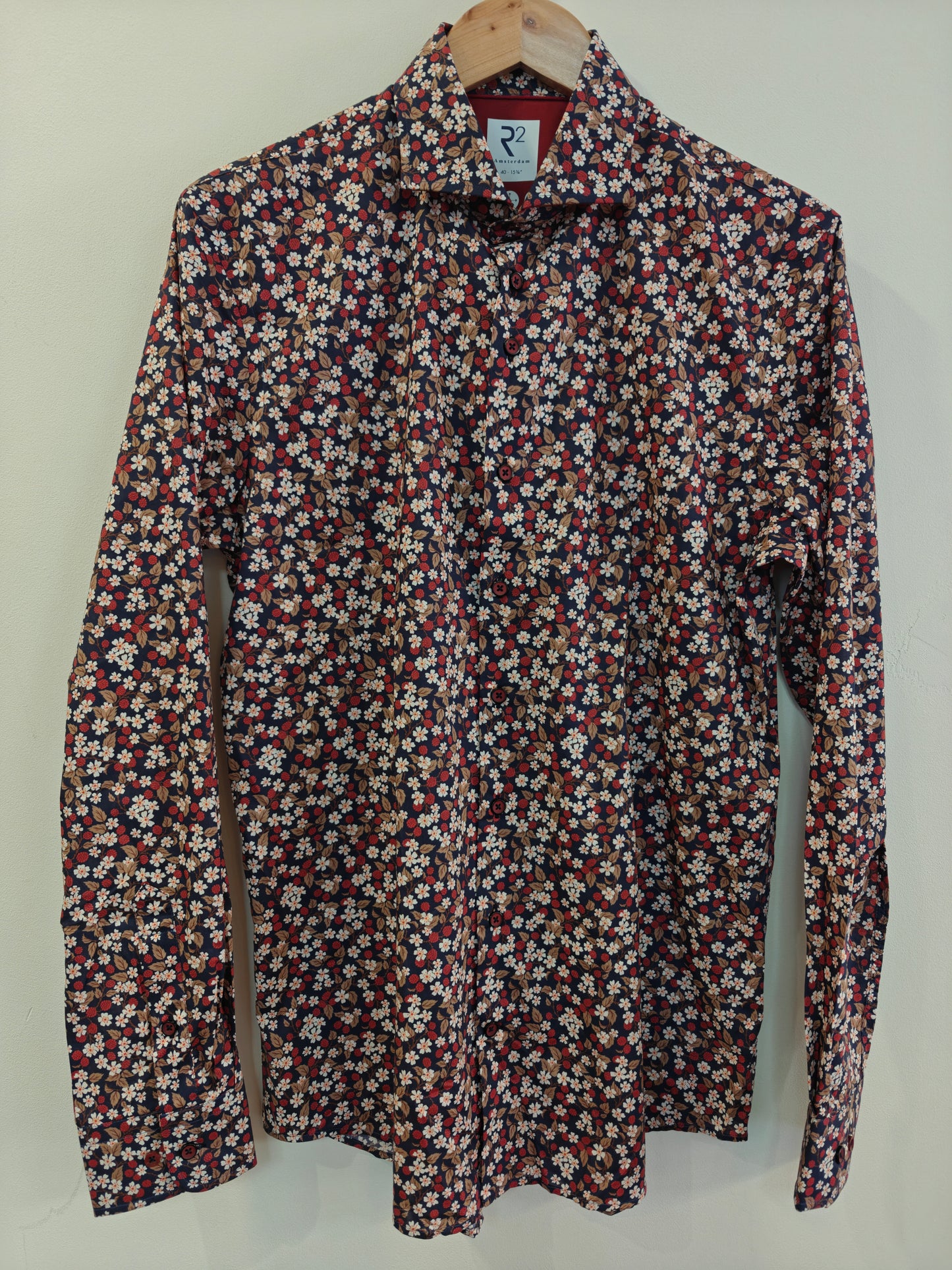Berry Bloom shirt by R2