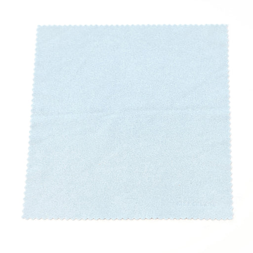 Anti fog cleaning cloth by Kikkerland