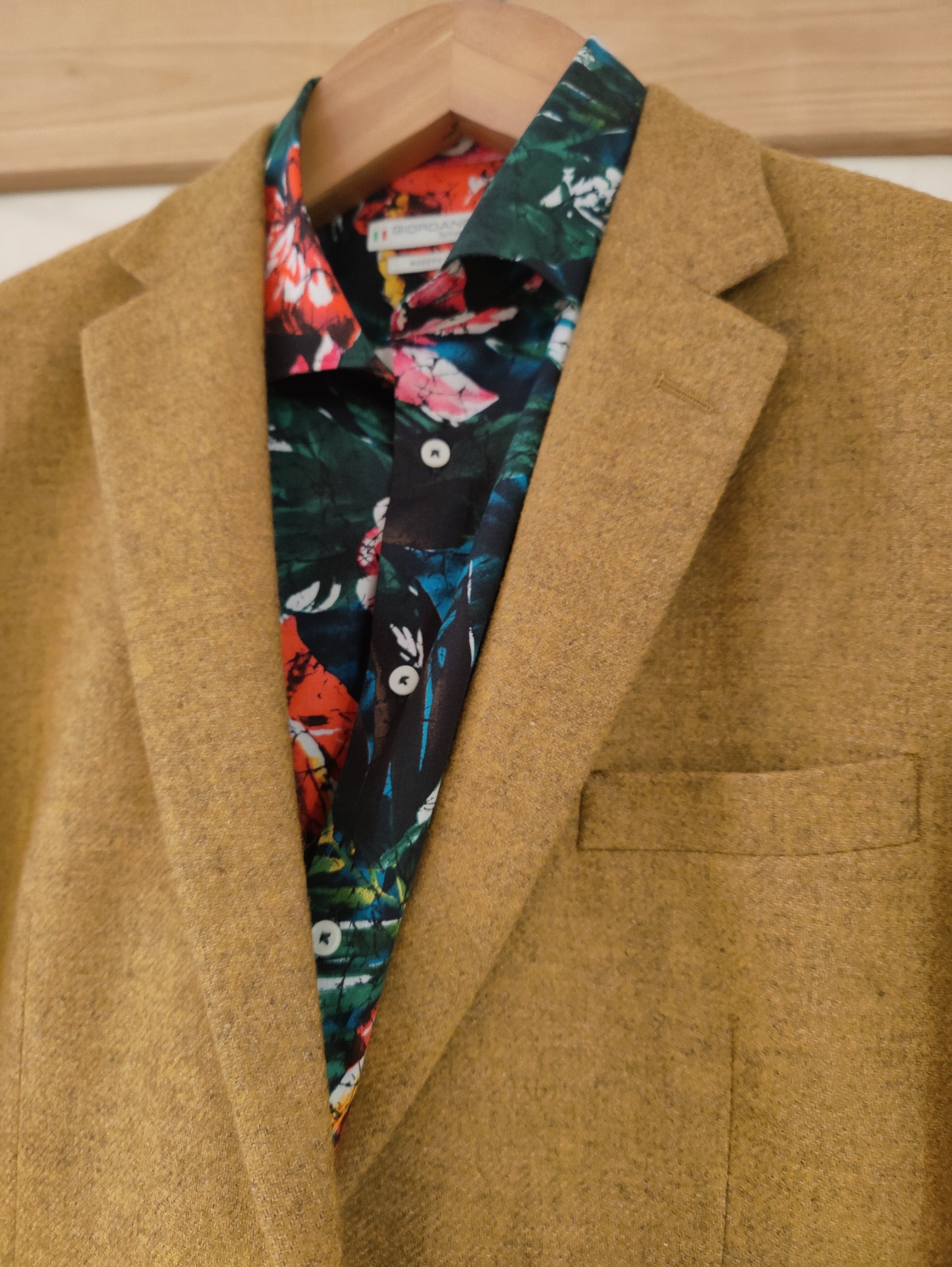 Bold jungle print by Giordano