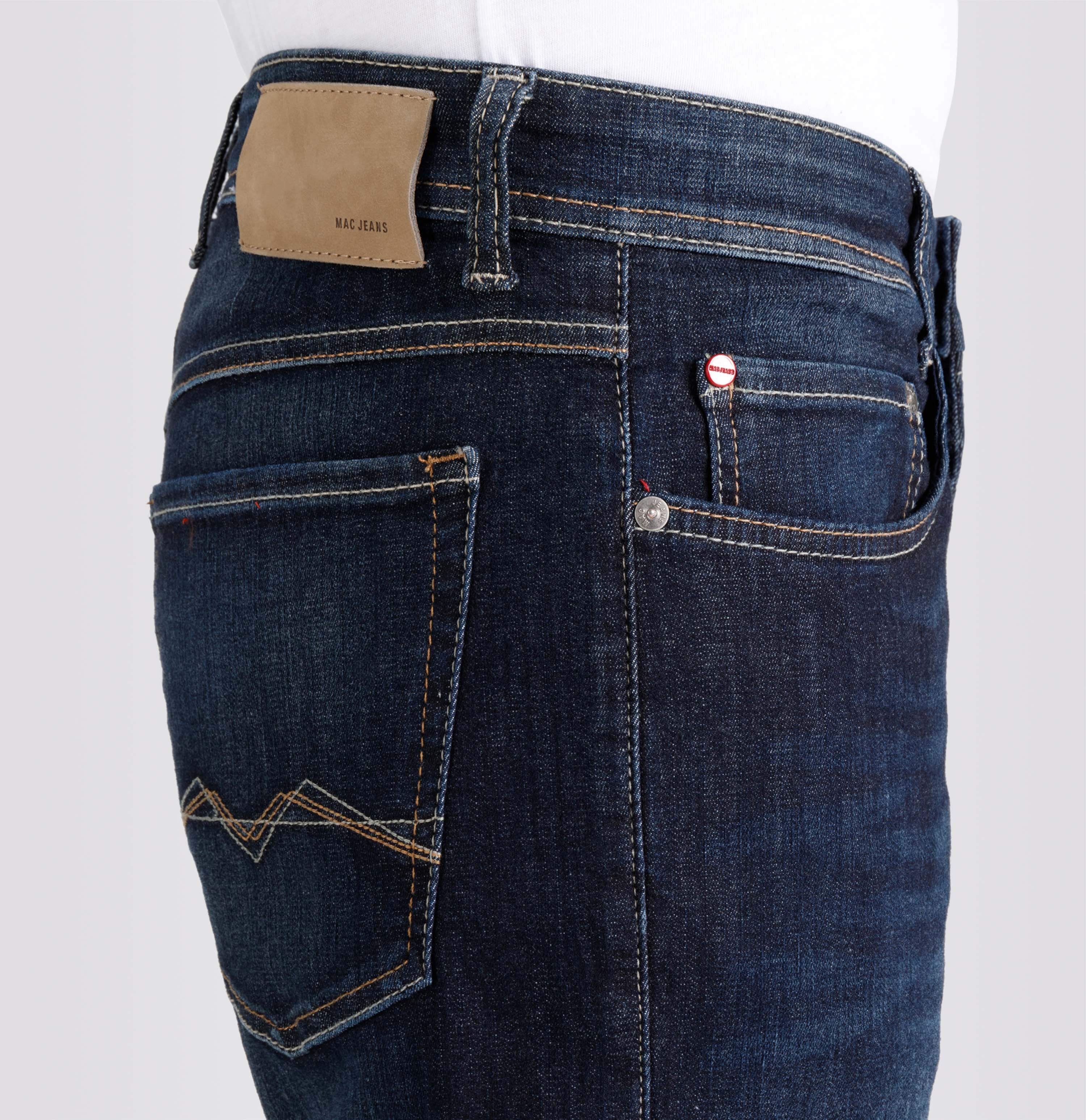 Driver Jeans in dark blue by MAC