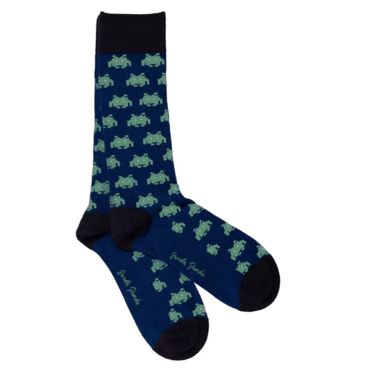 Alien socks by Swole Panda