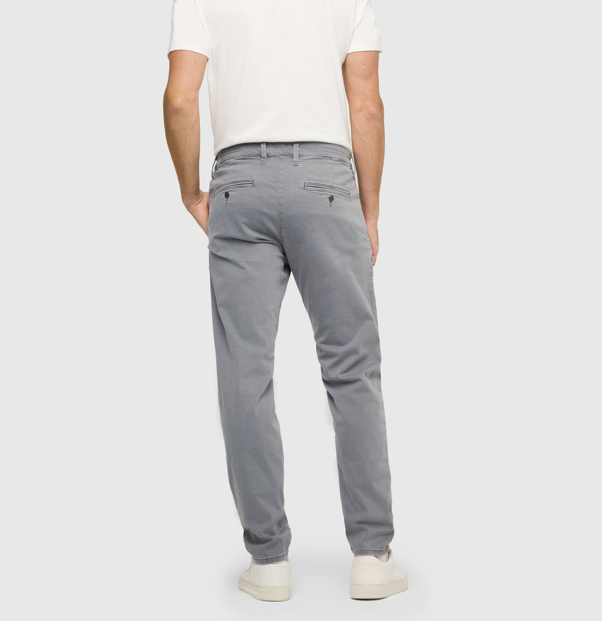 Driver Pants in Light Storm Grey by MAC