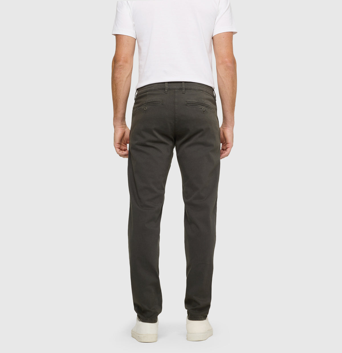 Driver Pants in Dark Shadow Grey by MAC