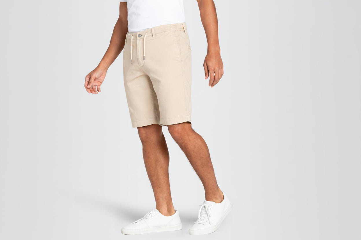 Jog'n short in Smoothly Beige by MAC Jeans