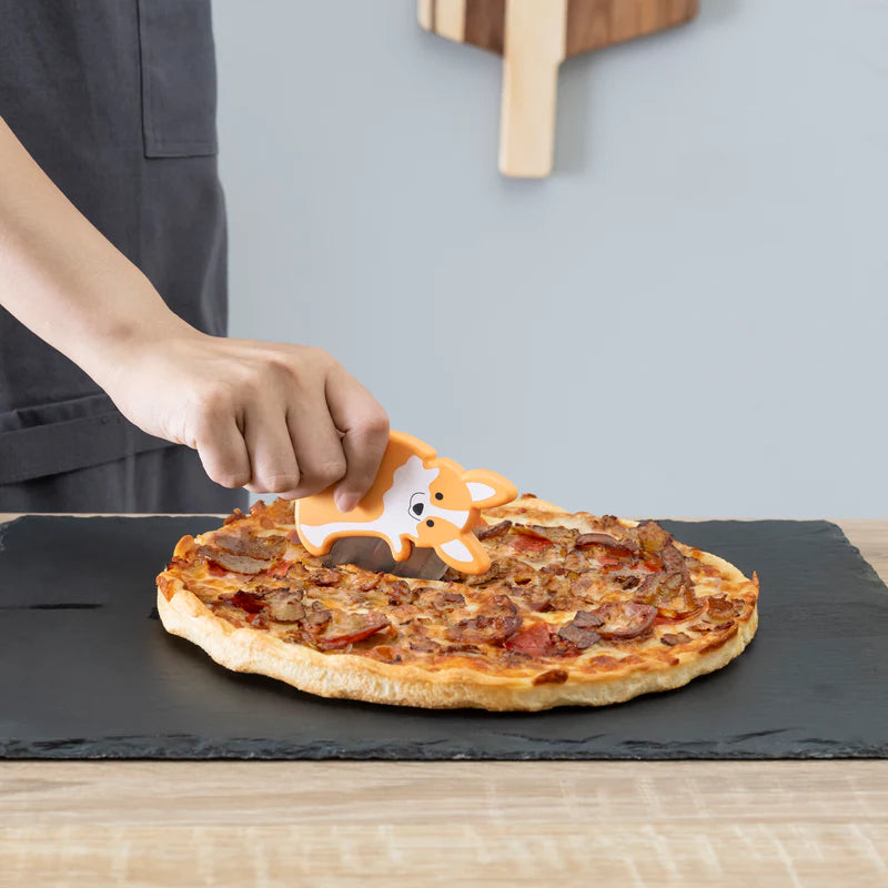 Corgi lovers pizza cutter by Kikkerland