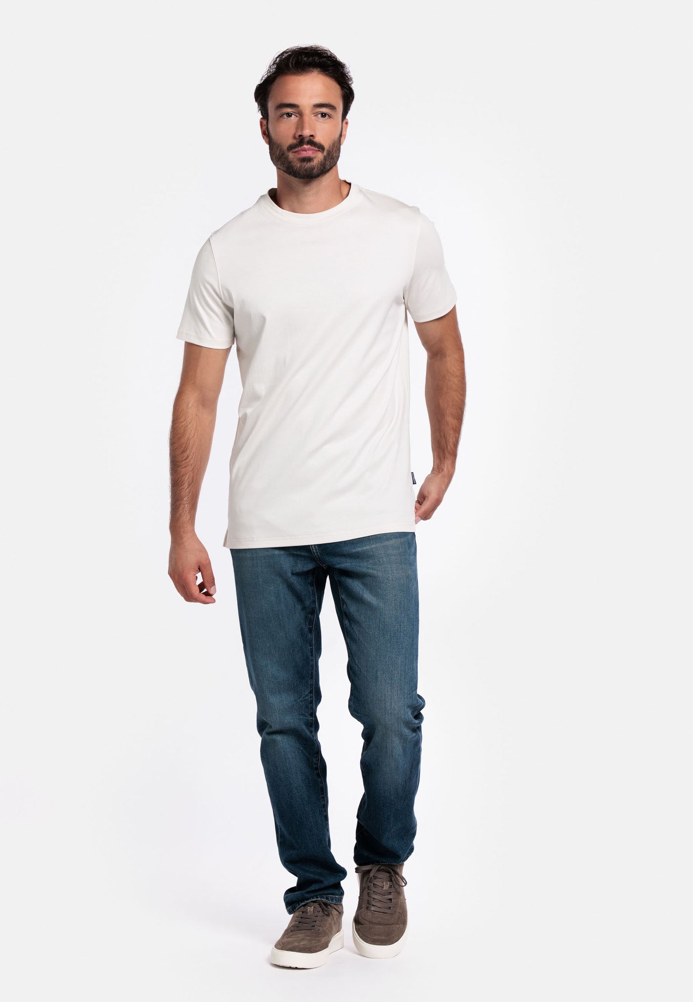 Liquid Cotton t-shirt in White by Giordano