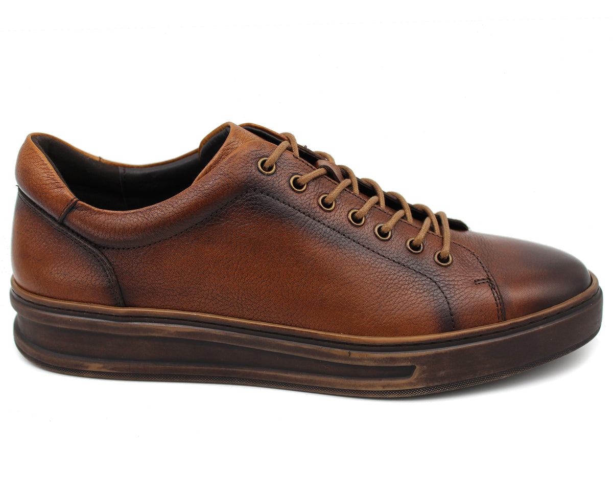 Leather trainer in Tan by Sergio Duletti
