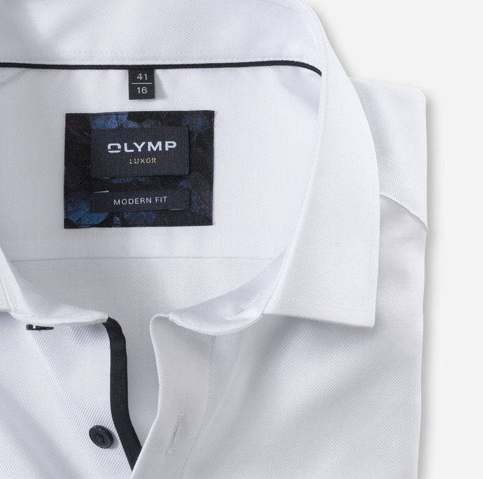 White modern fit shirt by Olymp